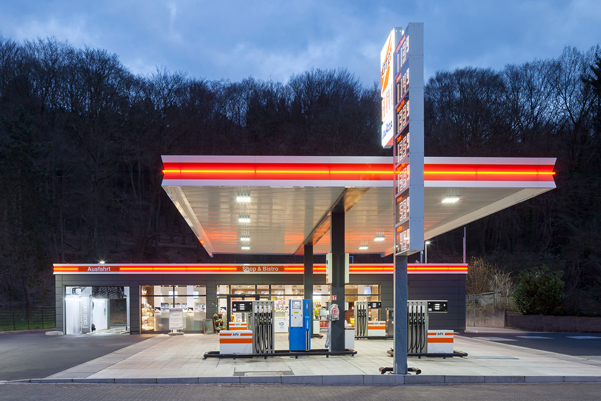 Die Tankstelle wird zum Convenience Shop.